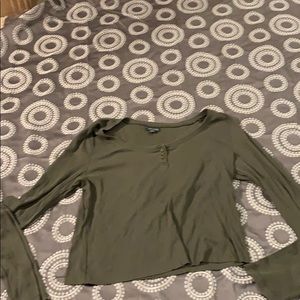 Army Green long sleeve crop top worn once